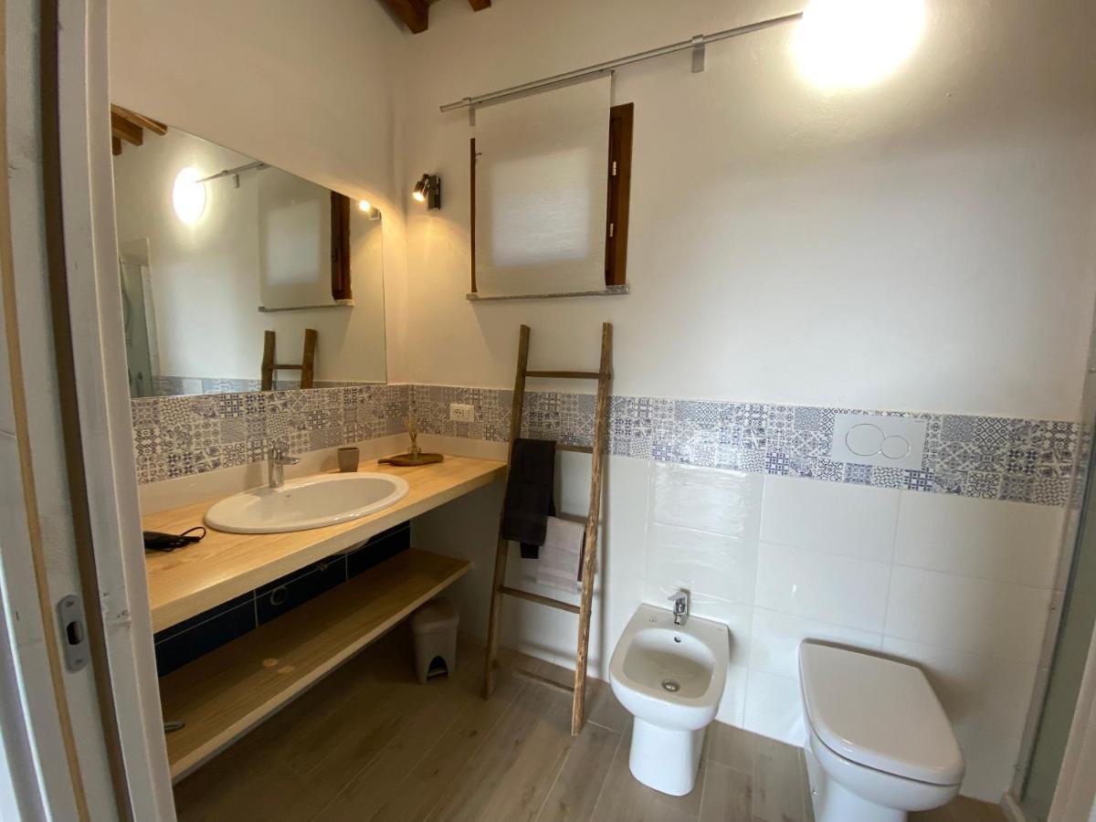 Villetta Ai Peri Nisporto Ngoại thất bức ảnh